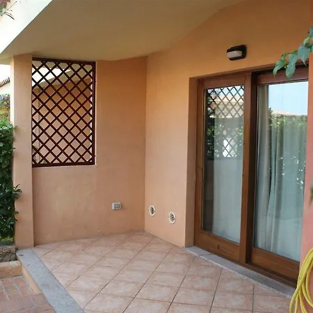 Casa Vacanze Сasa de vacaciones Murta Maria